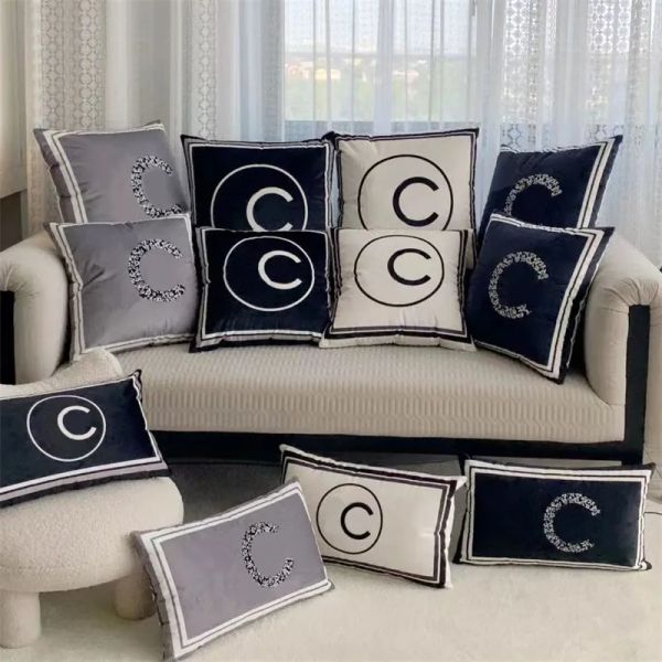 Luxury pillowcase, multiple sizes, car sofa cushion, living room backrest pillow, simple cotton plush pillow, home textile decorative pad