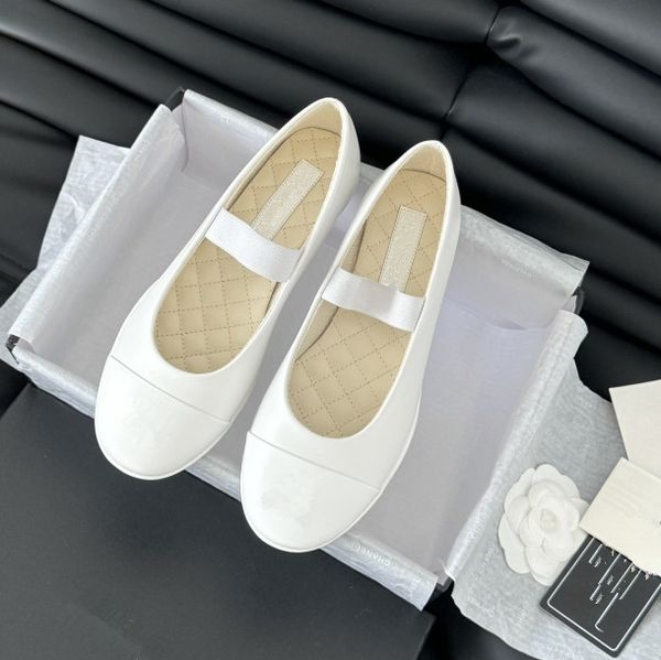 women&#039;s shoe girls ladies Resort Beach black white silver flat cloth Leather shoes women