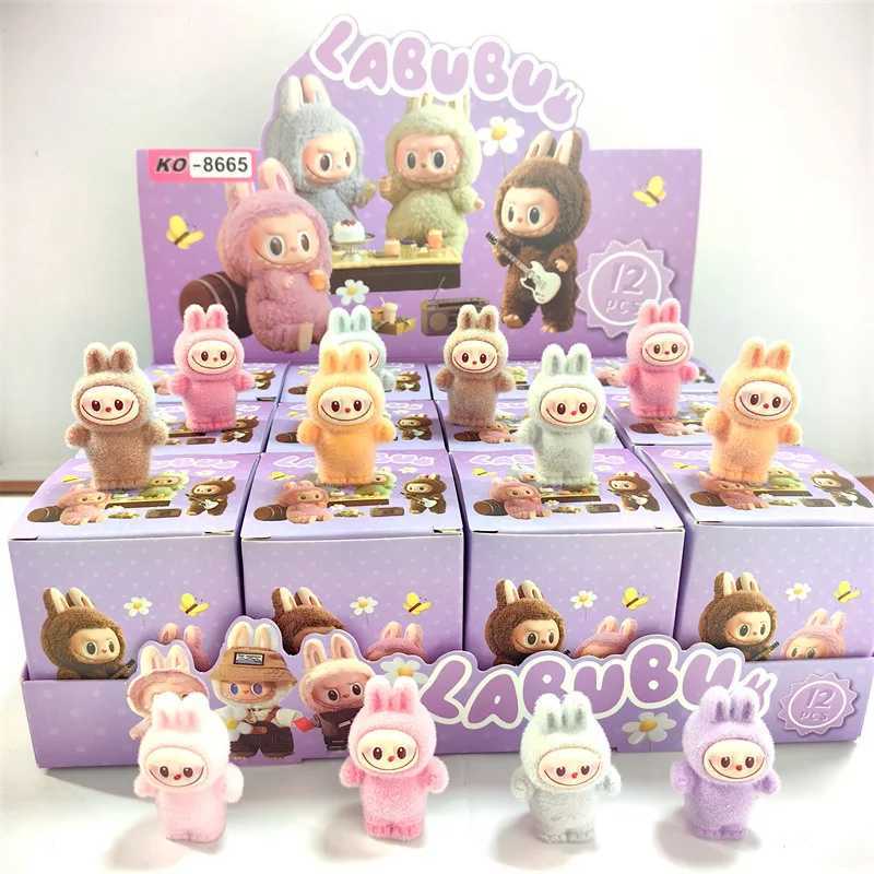 Resin Labubu plush pattern cute bead bag desktop decoration pendant 4cm mini doll keychain blind boxXJ250319