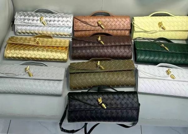 2024 Real Leather Long Clutch Andiamo With Handle Intrecciato Cow Women Bags Purses And Handbag Famous Brand Designer Evening Bag