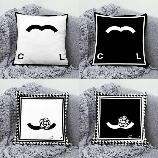 designer Letter pillow bedding home room decor pillowcase couch chair Black white cushion car multisize men women casual pillows CSG2311275-