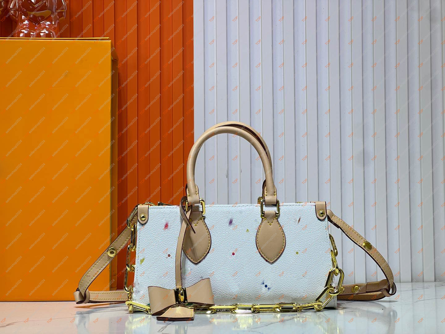 On The Go East West Artist Collaboration Designer Women&#039;s Shoulder Bag Handbag Fashion Color Logo Printed Women&#039;s Purse Fashion Women&#039