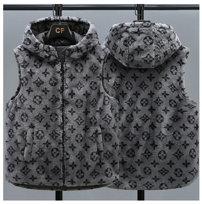 Mens Down Vest Stand Collar Men Gilet Chest Badge Men Hoodies Vest Autumn Winter Gilets Faux Fur Windbreaker Fur Coat Asian Size M-4XL