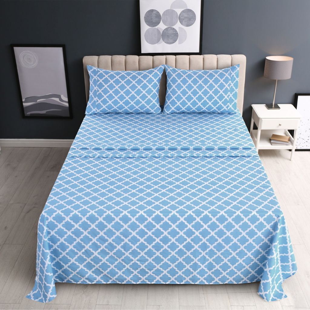 4-Piece Premium Quatrefoil Microfiber Bedding Set - Twin XL  - Aqua Blue