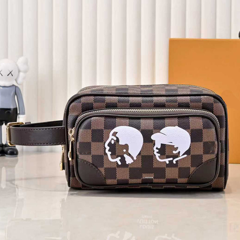 M40800 25SS Cosmetic Bags Women Men Locker Dopp Kit Luxurys Designers Bags Totes Handbag Wallets Messenger Purse Card Holder pouch Travel outdoors 2