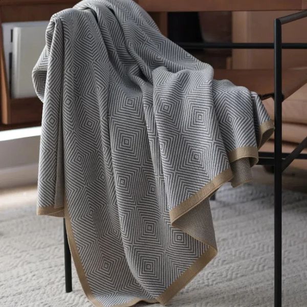 Nordic style knitted thread blanket sofa bed casual blanket bedroom comfortable and elegant knitted Throw blanket home decoration 240809