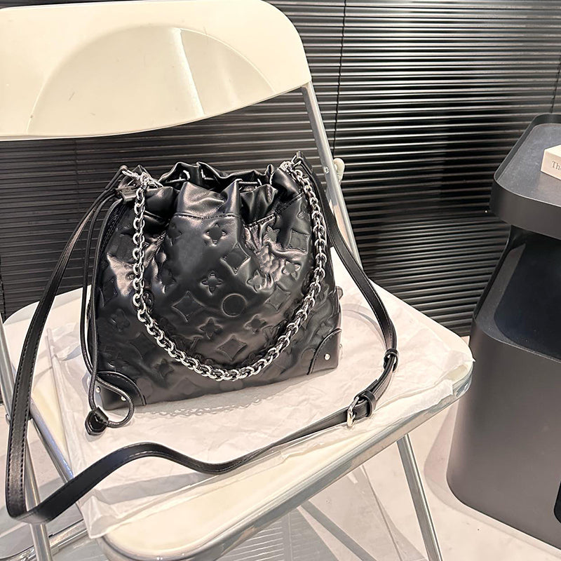 Designer Ladies Fashion 23cm Cowhin Emd Bucket Sier Braided Mattiras Chain Handbag Large Capacity Single Shoulder Crossbody Bag