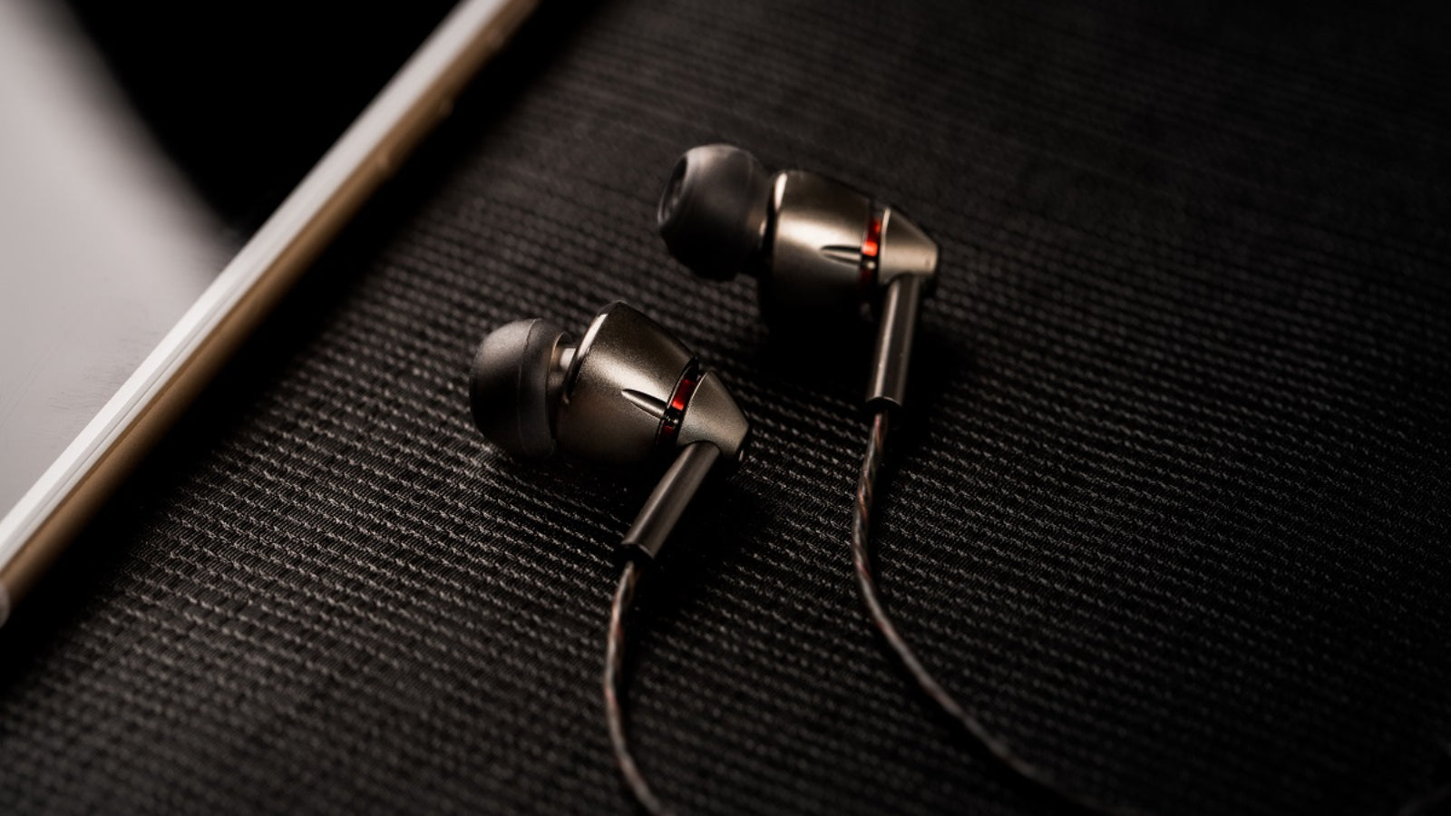 1MORE Quad Driver In-Ear Headphones