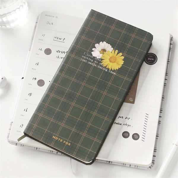 Notepads ERAL Traveler Weekly notebook. Portable size Creative lattice cute pattern. One page a week One book a year Global 220914