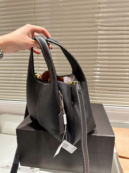 Designer Tote Bags Handbag Shoulder Messenger Bag New LANA Crossbody Handbags Large Capacity Shopping Totes Leather Grocery Basket 45