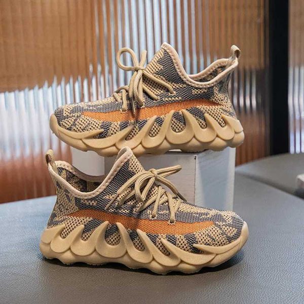 Moda Knit Sports Sapatos 2024 Solas macias respiráveis Anti tênis de deslizamento para meninos meninas Meninas Primavera Autumn Shoes de m