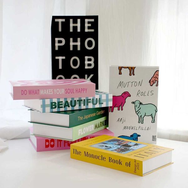 Fashion Fake Book Decoration Modern Luxury Decoration Coffee Table Box Books Photography Props Research Hotel Living Room Decoration W240826