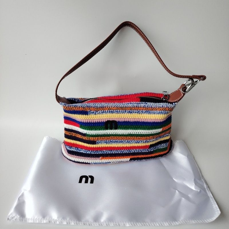 Shoulder Bags Rainbow Woven Bag Designer Tote Bag Summer Beach Bag Weekender Bags Designer Handbag Colored Stripes Wool Thread Crochet Weaving Under