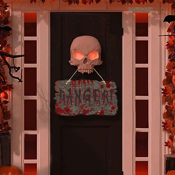 Halloween Imitation Wooden Doorplate Trick Or Treat Haunted House Horror Atmosphere Decoration Blood Handprint Hanging Board 7bb