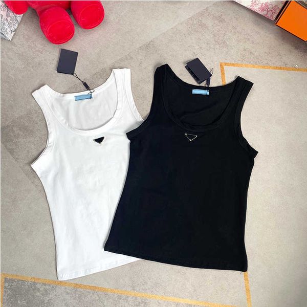 Shirts Sleeveless Woman Vests Summer Triangle Badge Tanks Tees Casual Lady Shirt Tops
