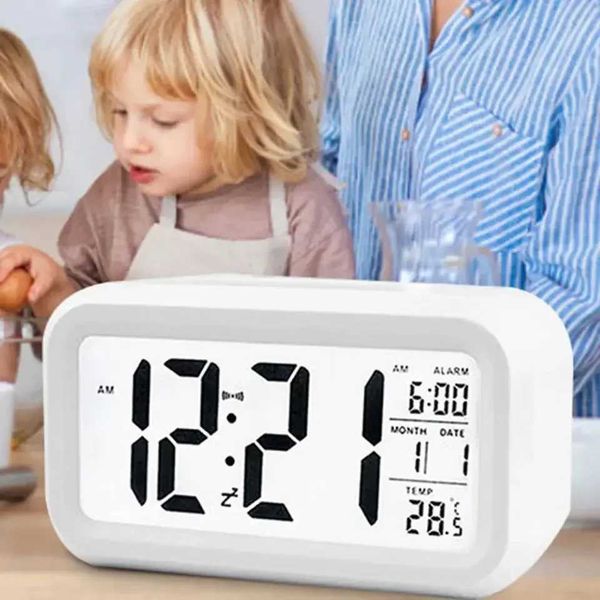 12-24h Led Digital Display Alarm Clock Home Bedside Battery Power ltifunction Snooze-Temperature Night Light Date Alarm Clock Y250114