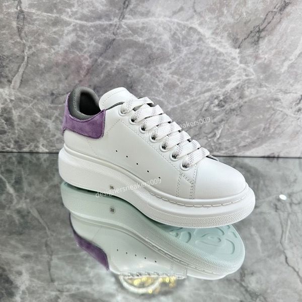 DS20 Design new men&#039;s flat bottomed height increasing casual shoes with lace up soft sole, breathable, comfortable, non slip, daily uni