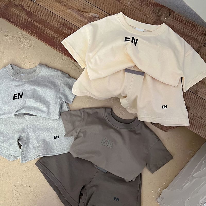 K418 Designer Baby Kids Clothing Boys Girls Clothes Sets Summer Luxury Tshirts Shorts Tracksuit Children Outfits Short Sleeve Shirt Sportsuit kaleki