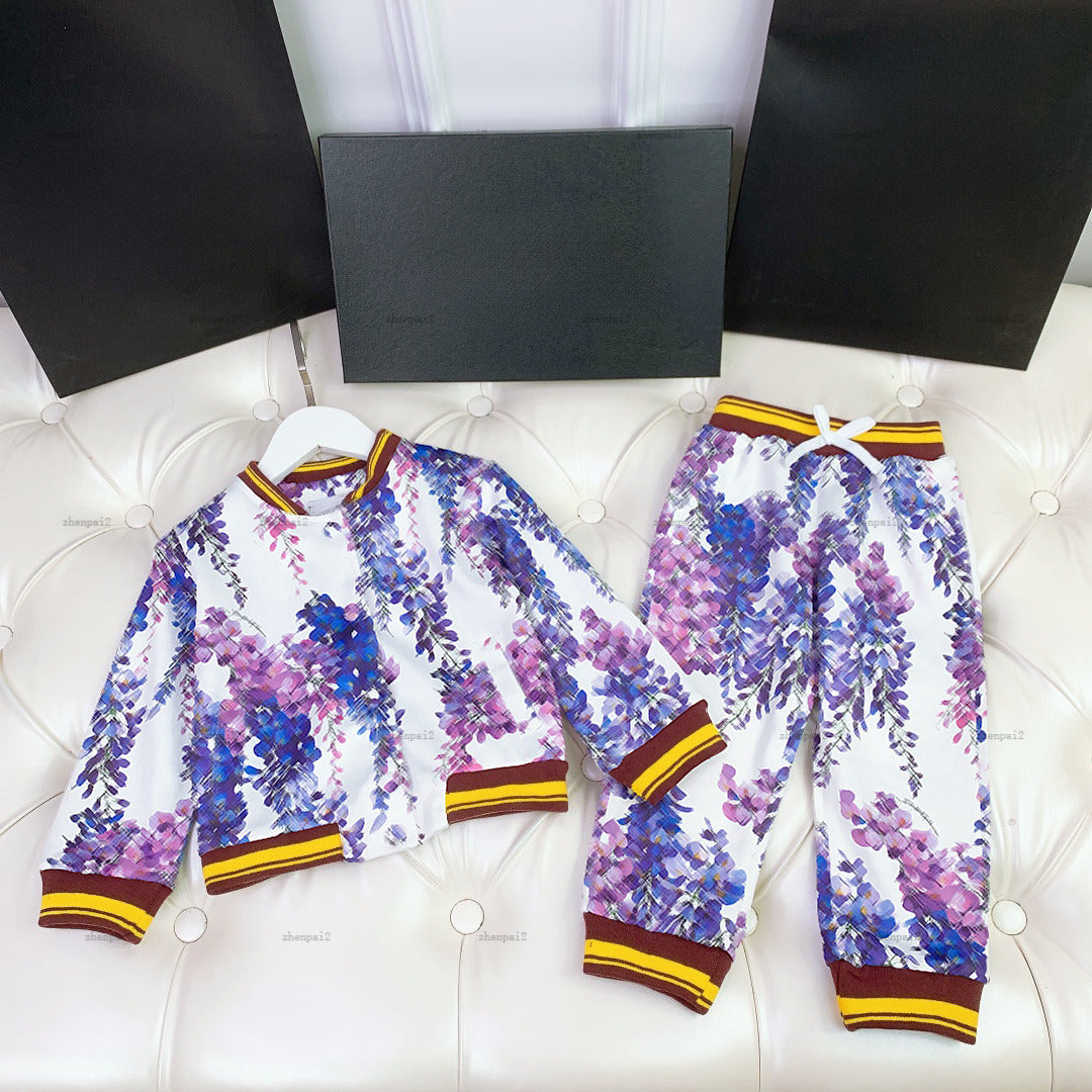 Luxury baby Coat set autumn Tracksuits kids designer clothes Purple pattern design jacket and pants A961X26N209