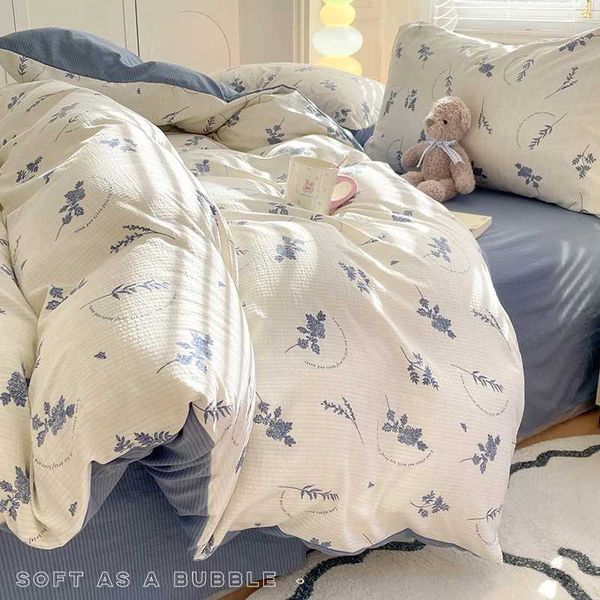 Super soft foam 3-piece bedding set 1 down duvet cover 2 pillowcases simple and fresh washable non fading W240801