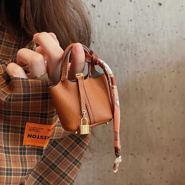 Cell Phone Cases Mini Fashion Headphone Bag For Airpods Pro 2 Galaxy Buds case Can hold other small items lanyard H250210