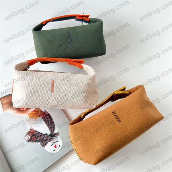 FREE SHIPPING Luxury Brand Cosmetic Bags for Men and Women Canvas Tote Classic Designer Bags Handbags Toiletry Bags Handbags Storage Bags Tr