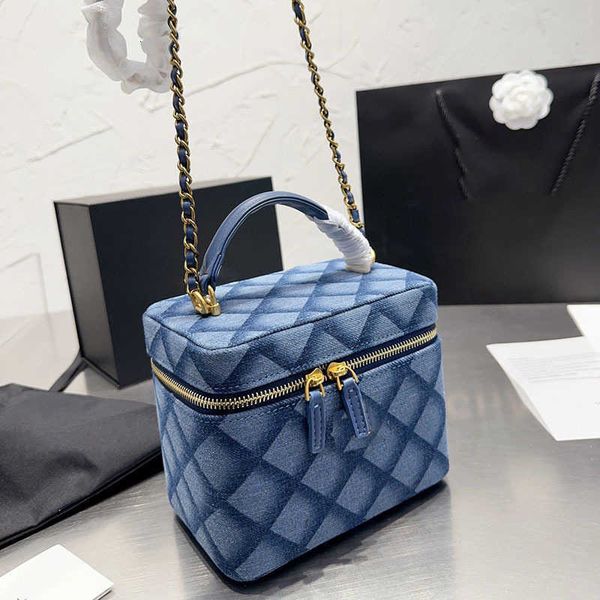 Top Quality Trend Fashion Women Trunk Designer Cosmetic Bag With Mirror Luxury Print Handbags Clutch Classic Zipper Versatile Suitcases Mult