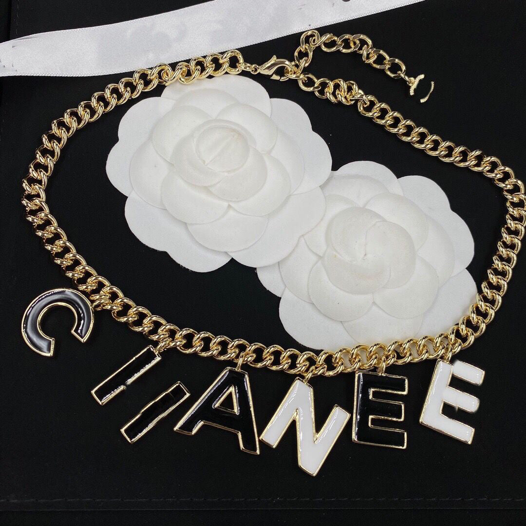 Fashion Women Designer Necklace Choker 18K Gold Plated Stainless Steel Letter Necklace Pendant Jewelry Accessories