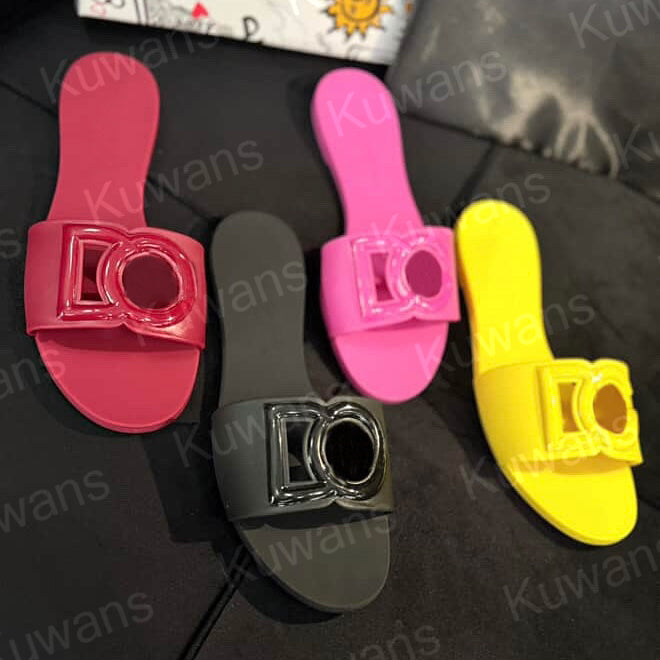Designer Slippers Rubber Beachwear Sliders Women Beach Sandals Cutout Embossed Slide Ladies Flat Jelly Black Summer Fall Mules Outdoor Waterproof