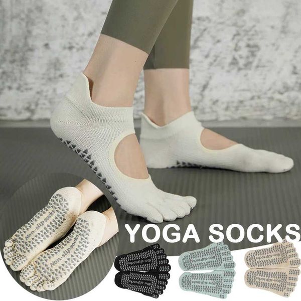 1Pair Non-slip Yoga Socks Five Fingers Sports Socks Gym Workout Warm Short Deodorant Fitn Pilates Socks Women Winter FashionXJ241125