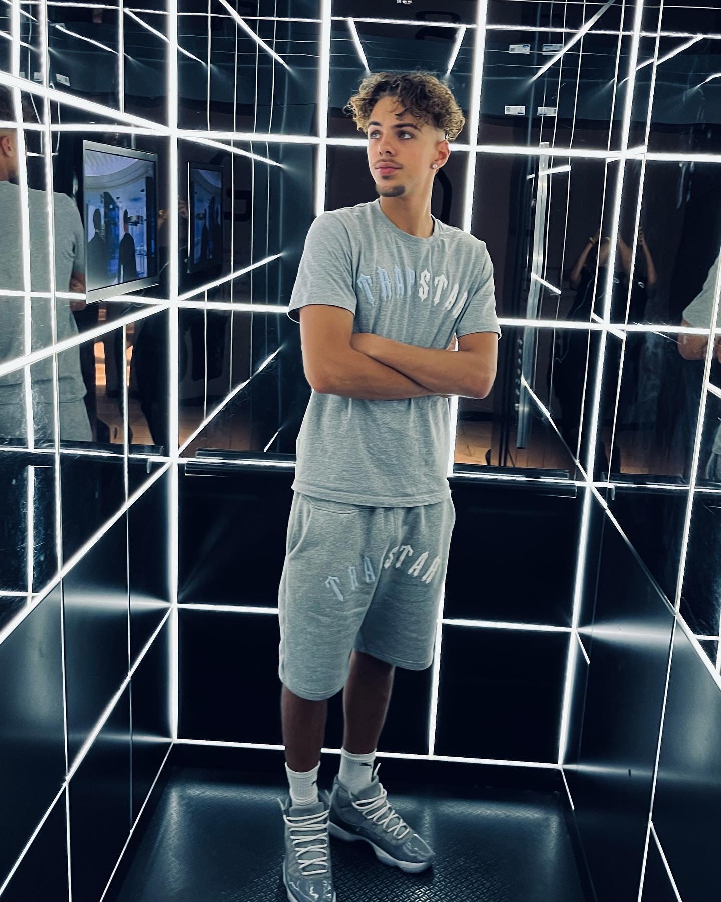 Multiple sets Mens T Shirts short Set Tracksuits Designer Men Tracksuit Suit