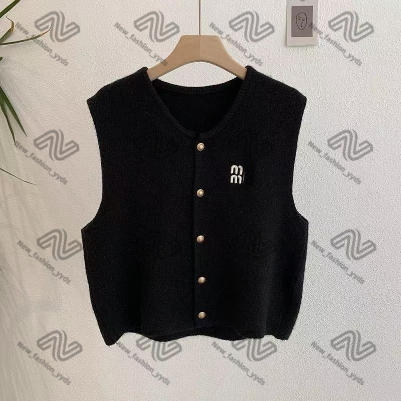 Womens Tanks Top Designer Miu Vest Tank Top Women Tank Tops Designer Luxury Mi Vest Sleeveless Camis Pure Cotton Fashionable Knitted Camisole Iu Tee