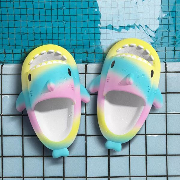 Gradient Shark Slippers Summer Beach Slides Women Men Couple Outdoor Flip Flops Indoor Home Bathing Non-slip Sandals Kids Shoes