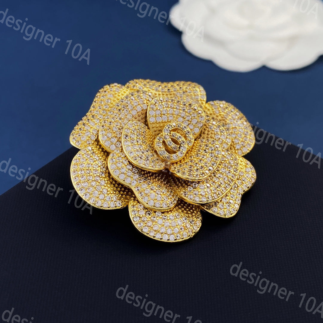 Camellias Flower Brooch 2023 New Women&#039;s Vintage Pearl Crystal Party Wedding Accessories Gift Free Shipping luxurys designer canel Jewellery