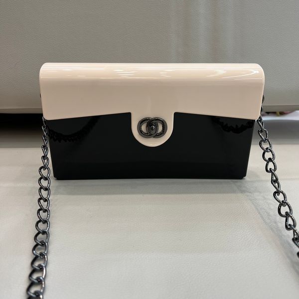 Fashion Banquet Bag Women Luxury Crossbody Bag Designer Shoulder Bag Acrylic Box Banquet Bag Handbag Mirror Material Classic CF Metal Chain