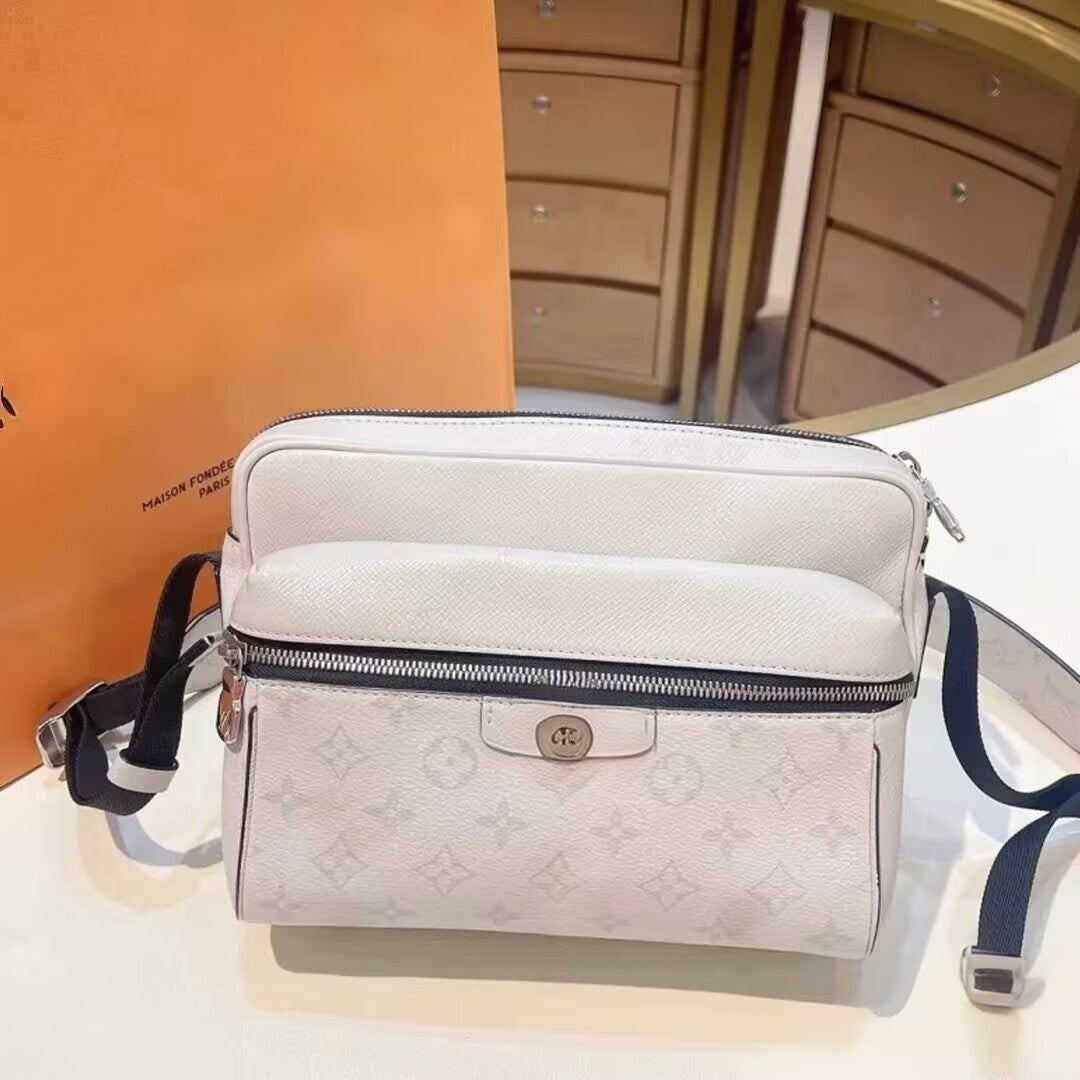 High Quality Designer bags mens womens POCHETTE TRIO Cross Body Wallets Leather tote bag Patchwork handbag shoulder bags Totes Purse crossbody clutc