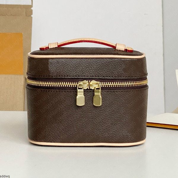 Lady Cosmetic Bags Fashion Nice Makeup Bag Women Designers Toiletry Travel Pouch Ladies Purses High Quality Handbags1