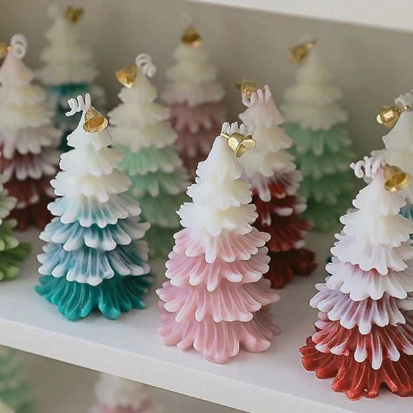 Merry Christmas Candles Cute Christmas Tree Shape Aromatherapy Fragrance Candle Table Decoration 2025 New Year Navidad Home Decoration CL240