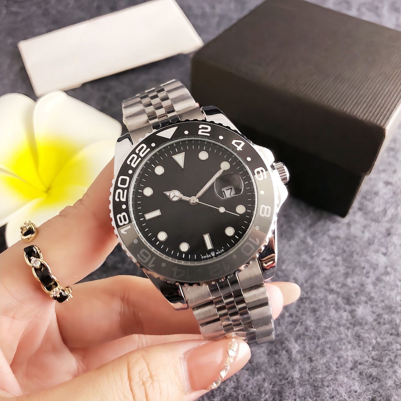 Hot Sale Waterproof Men&#039;s Watch Simple Stainless Steel Strip Quartz Women Watches Fashion Calendar Man Business Watch vintage Chronograph Clock