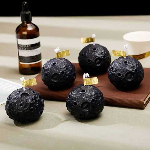 Premium Feeling Moon Aroma Candles Modern Home Decorative Ornament Soy Candles Black Styled Aroma Candles Birthday Gifts X2410041