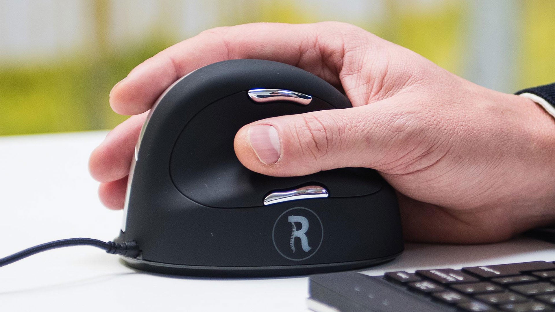 R-Go-Tools USB Wired Vertical Ergonomic Mouse, Black-Silver Right - Large