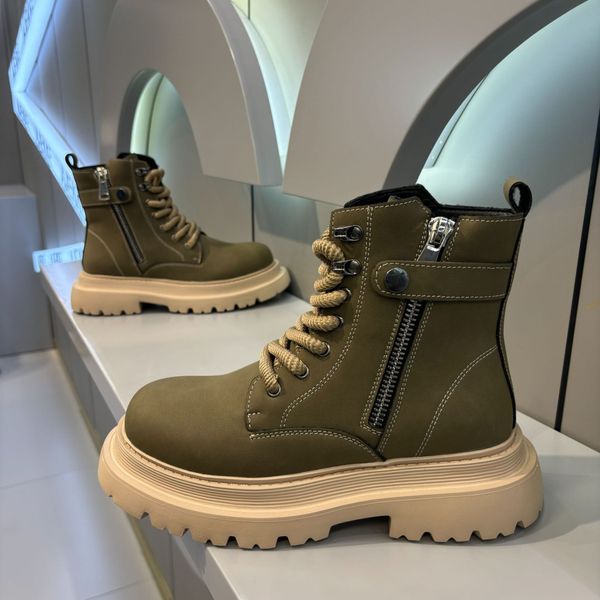 Designer Shoes Trendy Brand Martin Boots Men&#039;s Middle Top Comfortable And Fashionable Height Increasing Shoes Tire Bottom Campus Studen