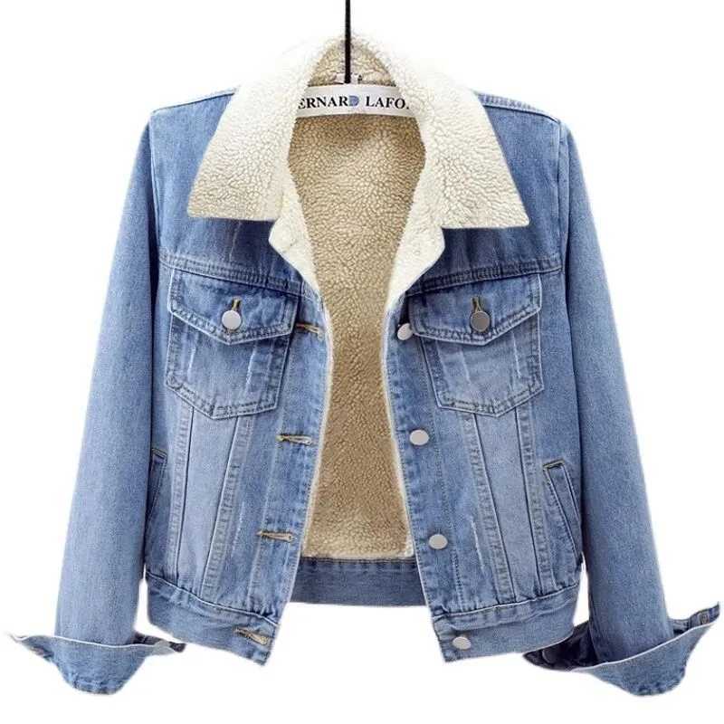 Fleece Warm Winter Jean Jacket Female Pockets Button Soft 2024 Warm Outerwear Fashion Slim Denim Coats For WomenX240920
