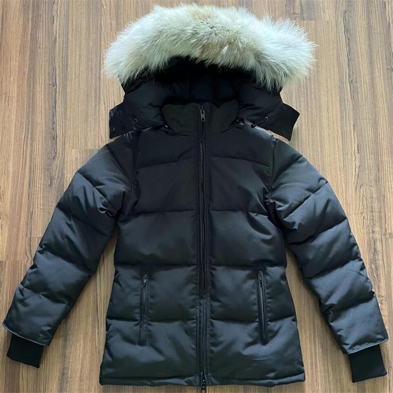 Winter Women Down Jackets Real Coyote Fur Designer Femme Puffer Outdoor Windbreaker Jassen Veste Outerwear Hooded Fourrure Manteau Down Coat Hiver P