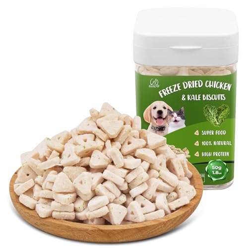 Freeze Dried Chicken & Kale Cube Cat & Dog Treats Biscuits, Dehydrated High Protein Weight Control Traing Treats for Small Dogs Cats 1.8 Ounce