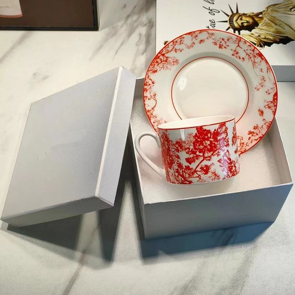 Red Jungle Tiger Coffee Home Office Mug With Saucer Breakfast Milk Juice Tea Handle Ceramic Cup Gift Microwave Safe