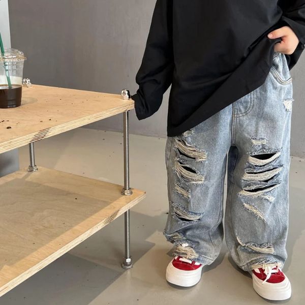Spring Kids Trousers Boys Fashion Ripped Jeans Baby Girls Loose Casual Denim Pant Korean Childrens Clothing 250115