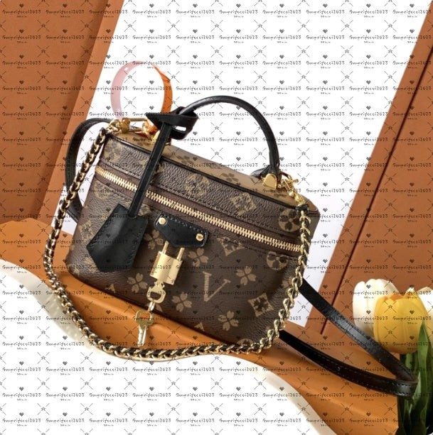 New 10A Top qualitys New vanity chain pouch Womens crossbody shoulder bag Original designer handbag mirror quality leather chain bags expensive tote