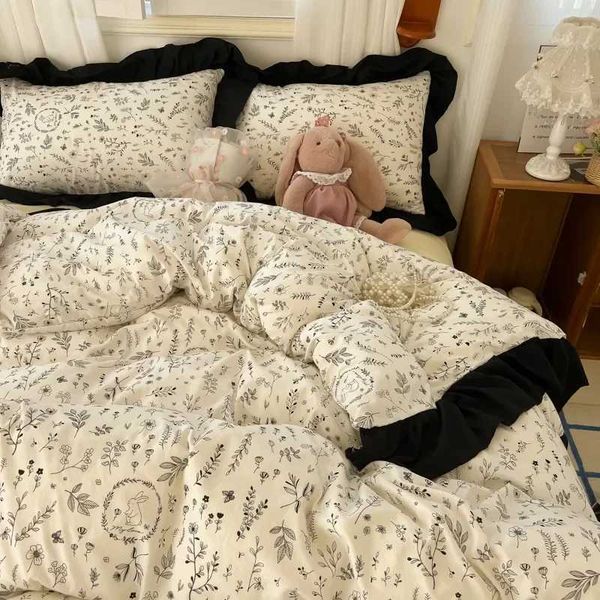 French Floral Bedding Set No Filler Korean Romantic Ruffles Single Double Queen Size Duvet Cover Sheet case Home Textile Y250122