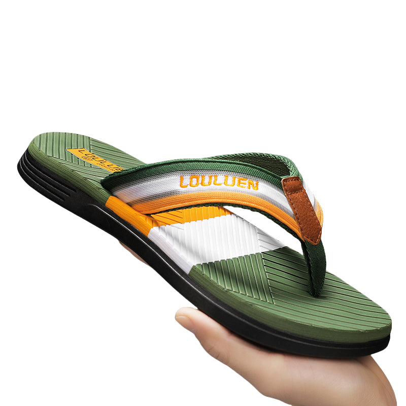 New Men&#039;s Flip Flops Slippers Beach Outdoor Sandals Design Men Comfortable Slides Casual Shoes Men Non-slip Home Slippers 39-45